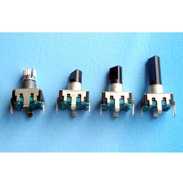 编码开关（code switch）